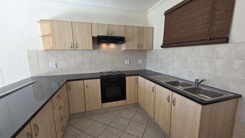 2 Bedroom Property for Sale in Reebok Western Cape